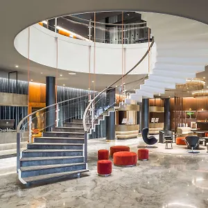 Radisson Collection Royal Hotel, Hotel